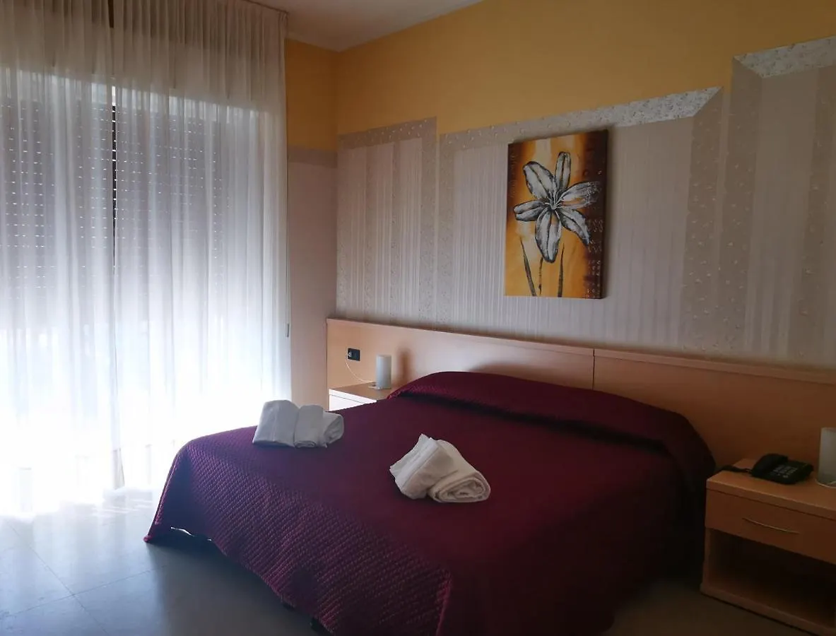 Hotel Aquavite Gardone Riviera 3*,
