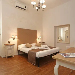 ** Guest house Juno Pantheon Italy