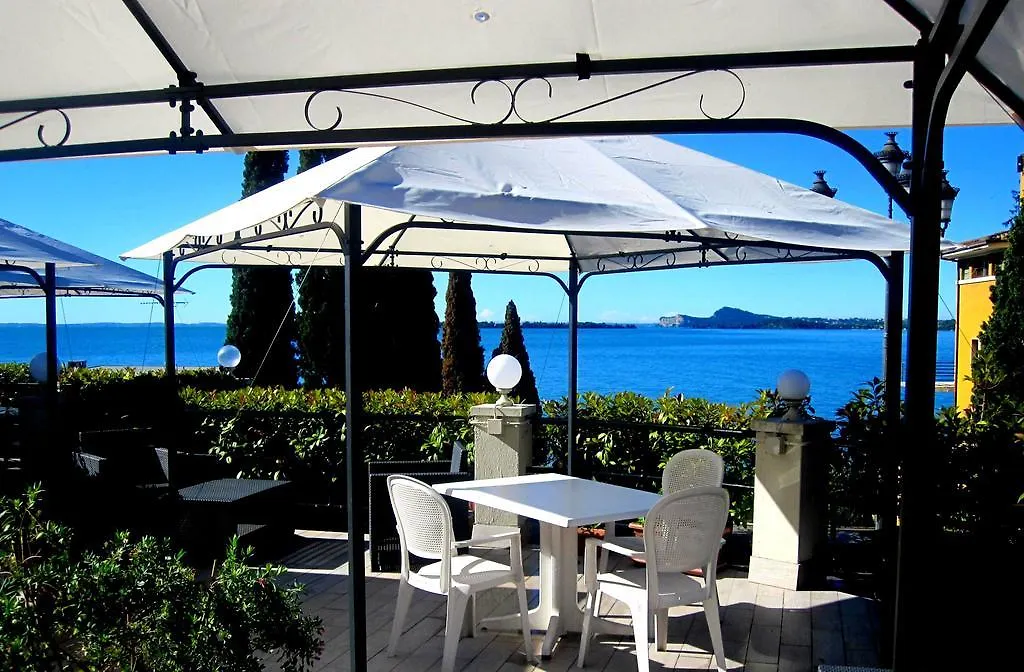 Hotel Aquavite Gardone Riviera