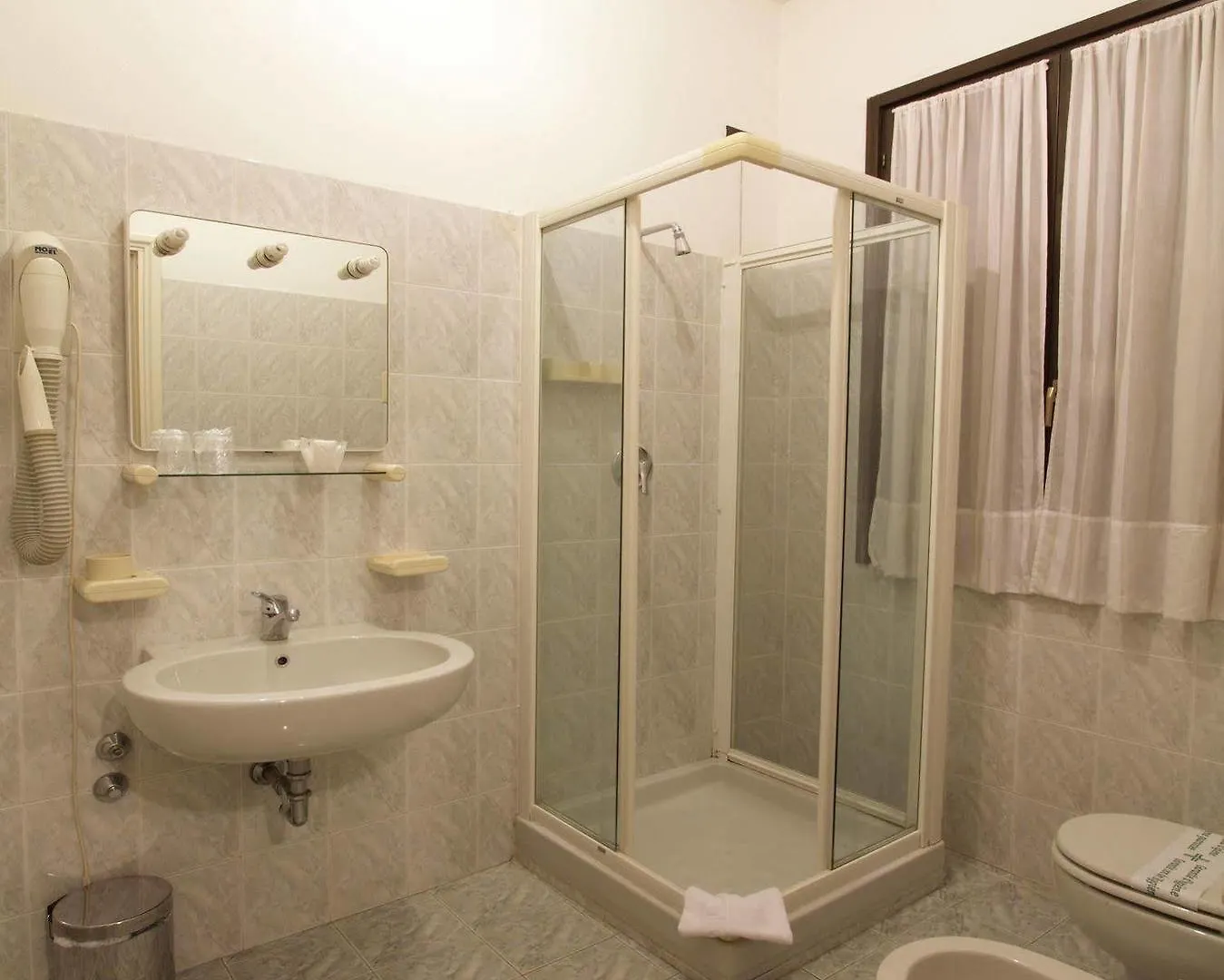 Hotel Aquavite Gardone Riviera