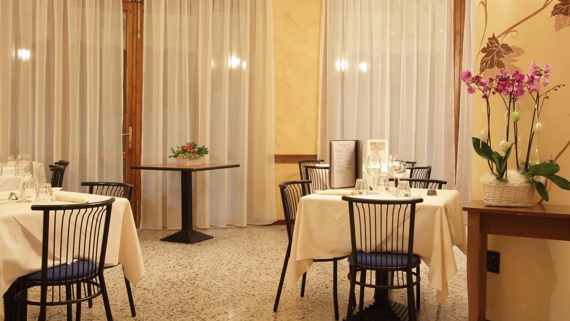 Hotel Aquavite Gardone Riviera